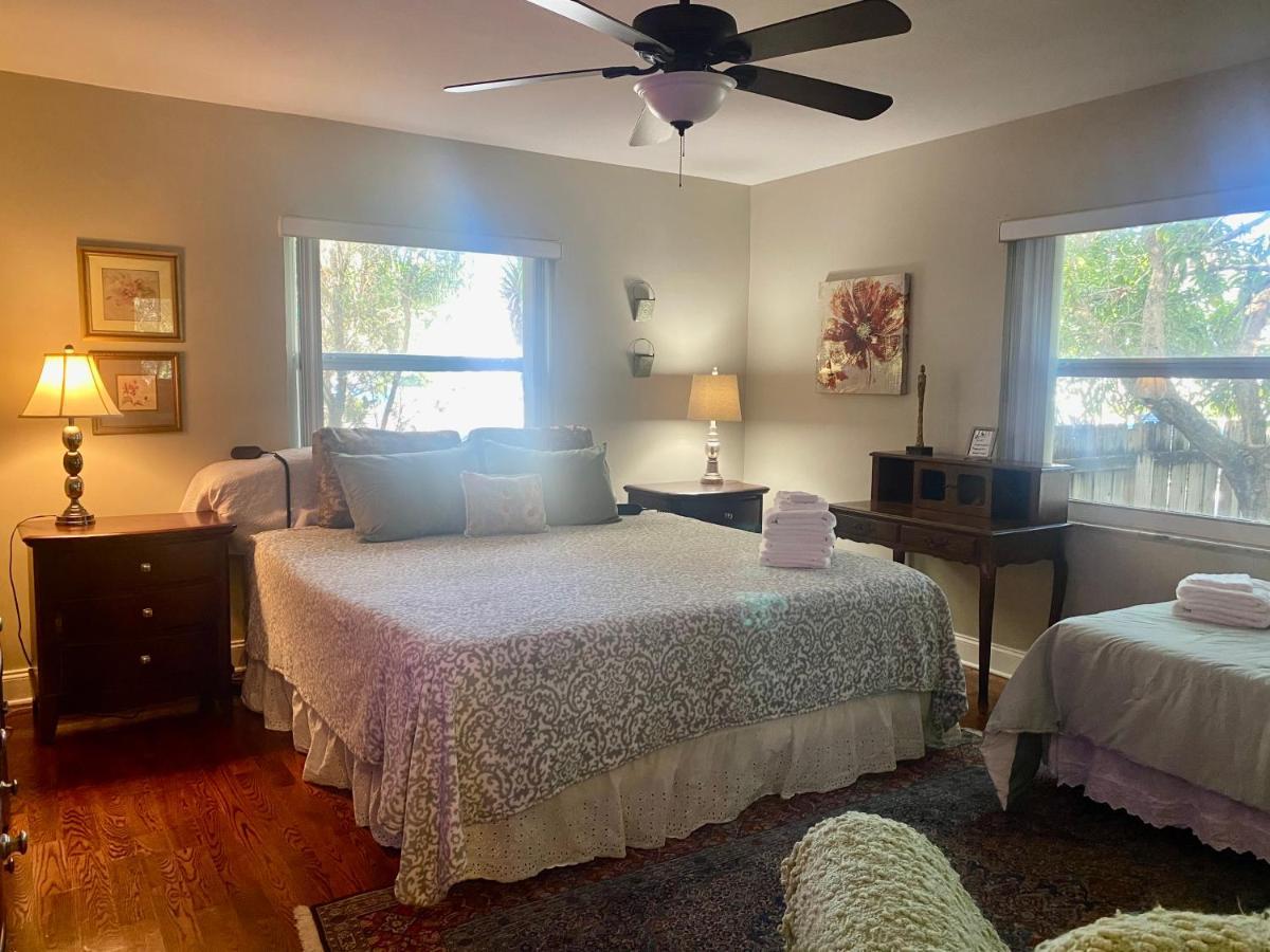 Villa Olivia Guest Rooms Hollywood Exterior foto