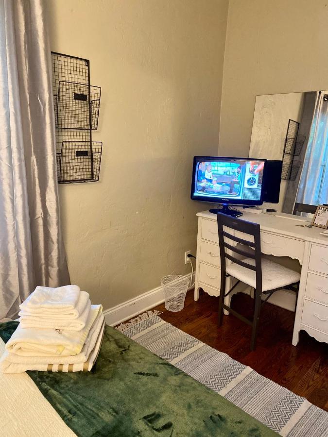 Villa Olivia Guest Rooms Hollywood Exterior foto